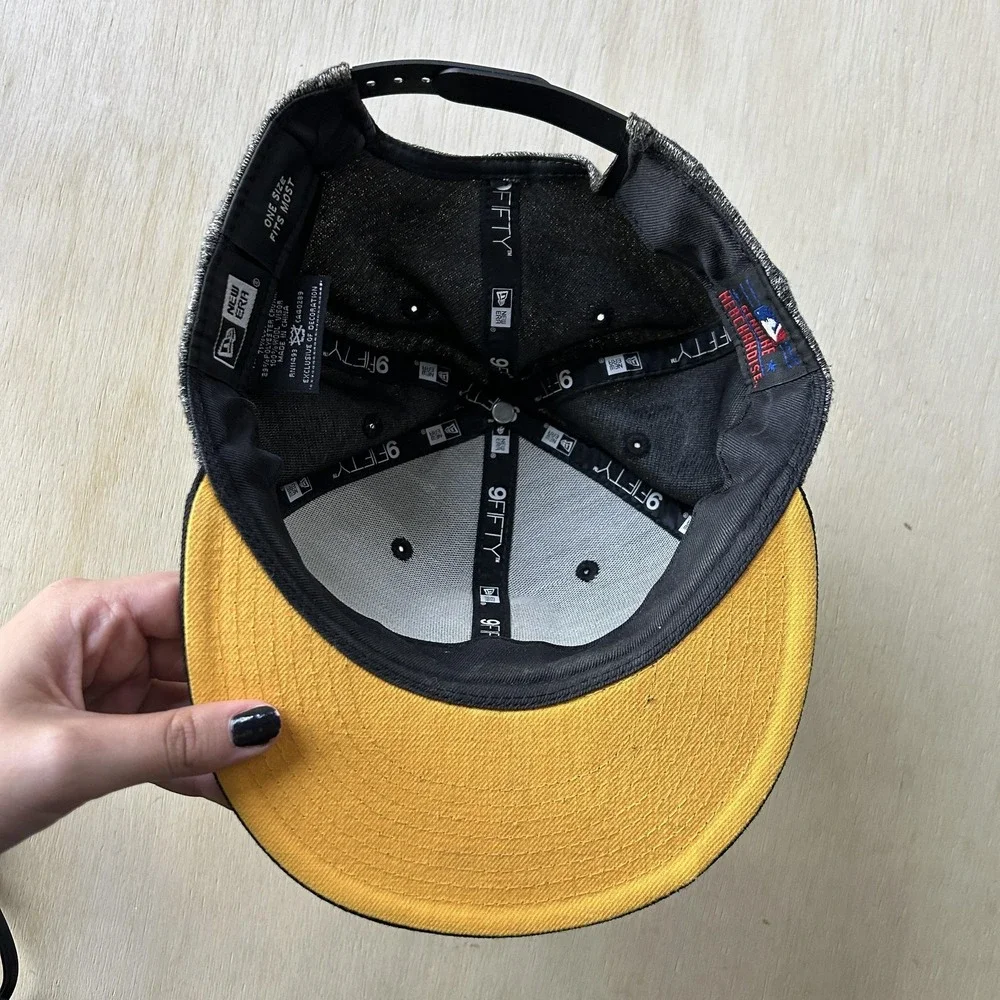 Pittsburgh Pirates Hat Cap Snap Back One Size Gray MLB Baseball 9FIFTY New Era